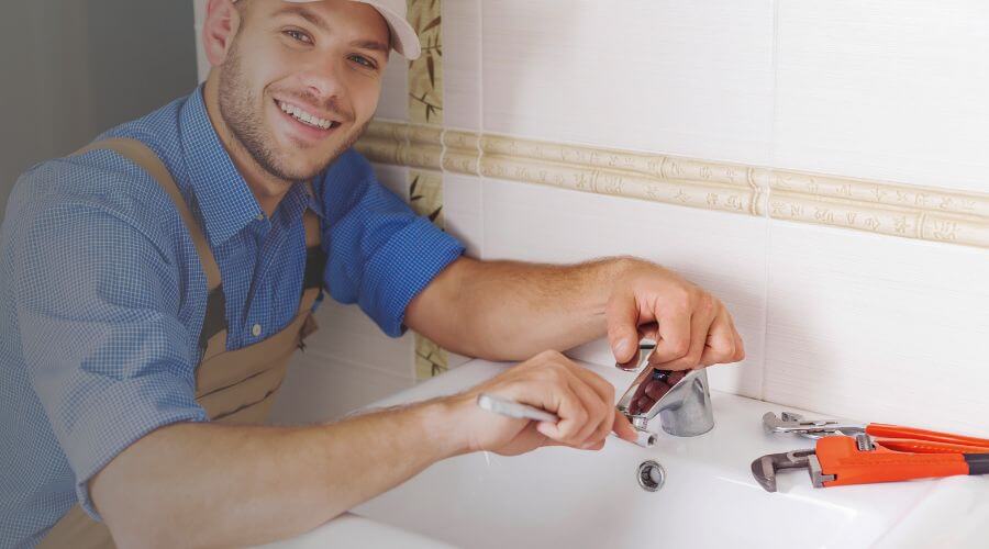 Professional same day plumber in Claremont, IL